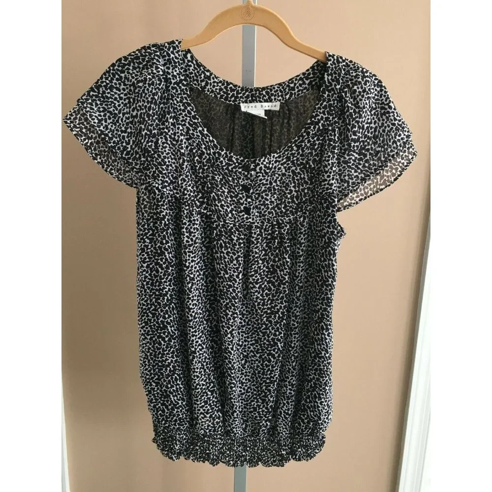 Fred David Womens Blouse Shirt Medium Black White Animal Print Casual Work Wear - Picture 6 of 7
